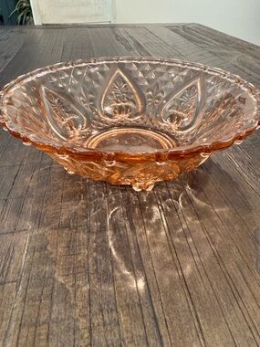 Vintage Pink Glass 7” Candy Dish Hearts Floral Fleur De Lis Bowl